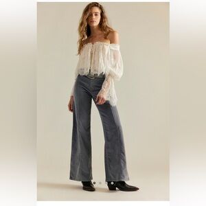 We The Free Libre Cord Wide-
Leg Jeans Mockingbird Gray